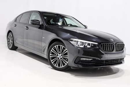 BMW SERIE 5 G30 520D 163 CV SPORT BV6 ************* 1 ERE MAIN AVEC SEULEMENT 66029 KMS !!! ************